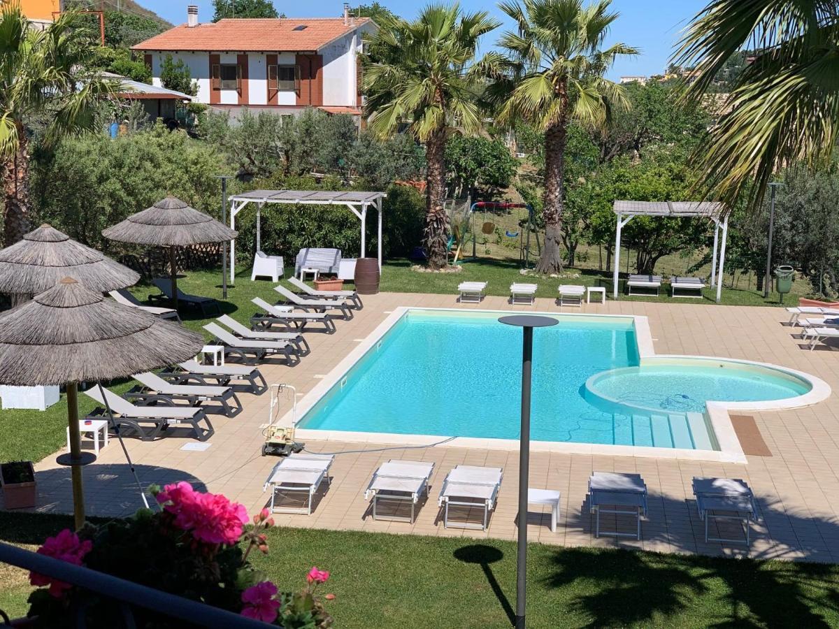 Villa Susanna Degli Ulivi - Resort&Spa Colonnella Esterno foto