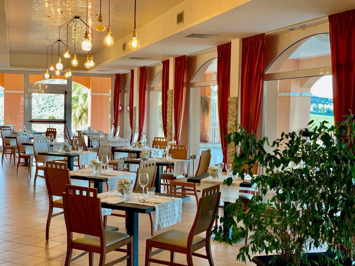 Villa Susanna Degli Ulivi - Resort&Spa Colonnella Esterno foto