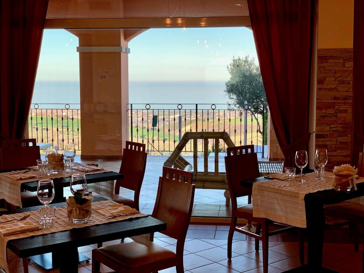 Villa Susanna Degli Ulivi - Resort&Spa Colonnella Esterno foto
