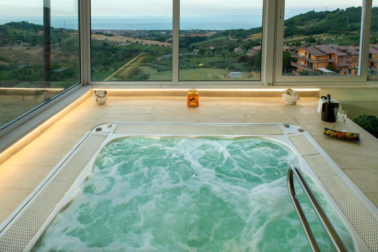Villa Susanna Degli Ulivi - Resort&Spa Colonnella Esterno foto