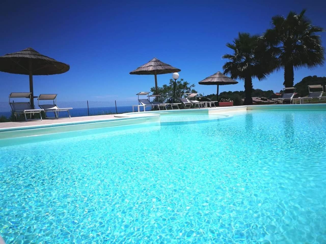 Villa Susanna Degli Ulivi - Resort&Spa Colonnella Esterno foto