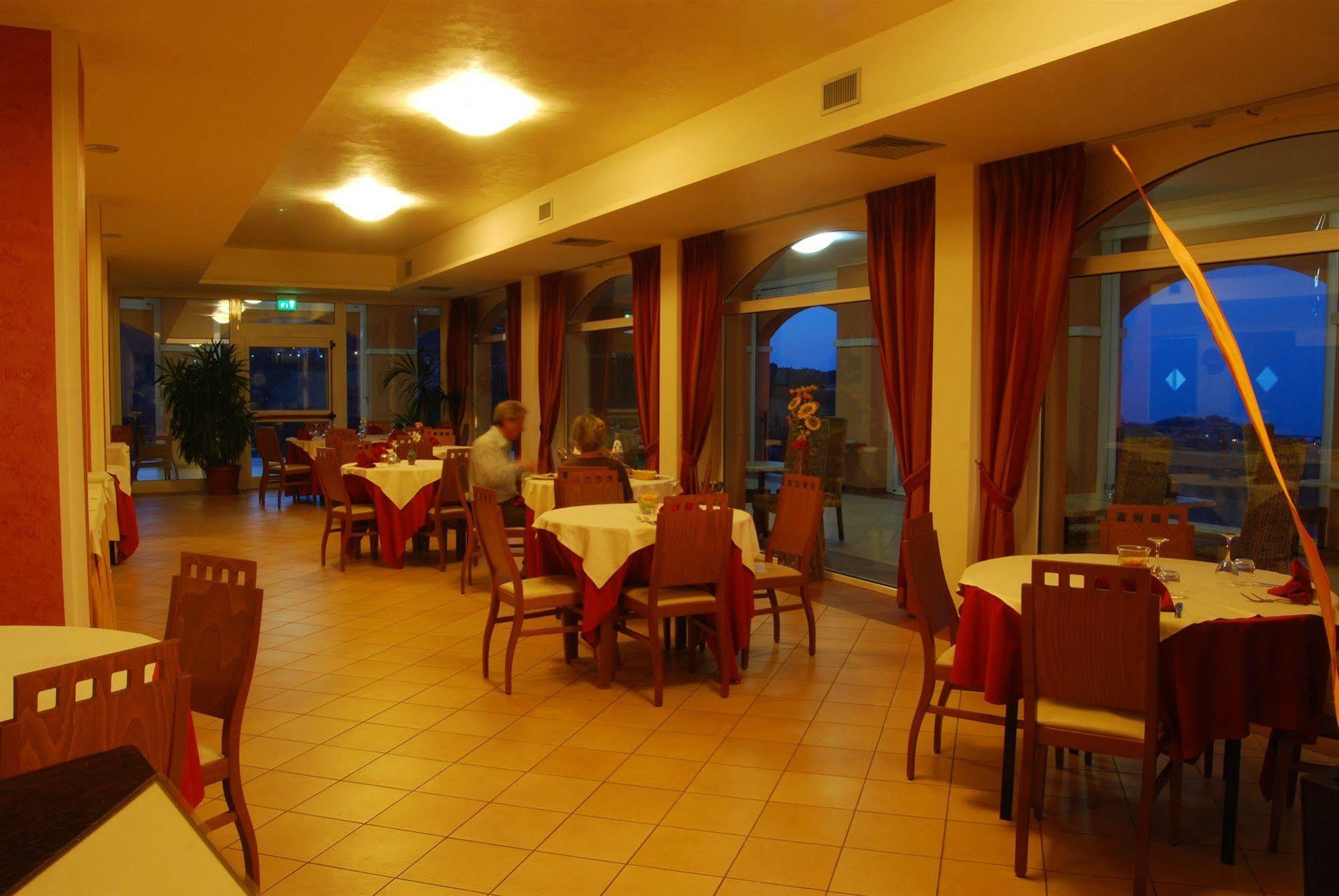 Villa Susanna Degli Ulivi - Resort&Spa Colonnella Esterno foto